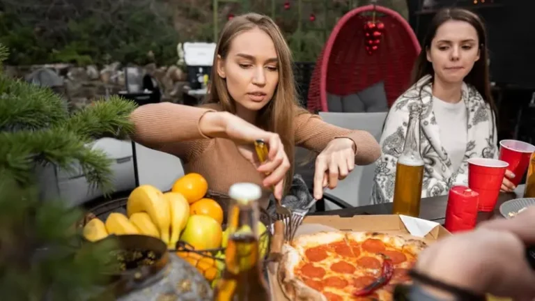 How Do Different Countries Celebrate Food Festivals Around the World?